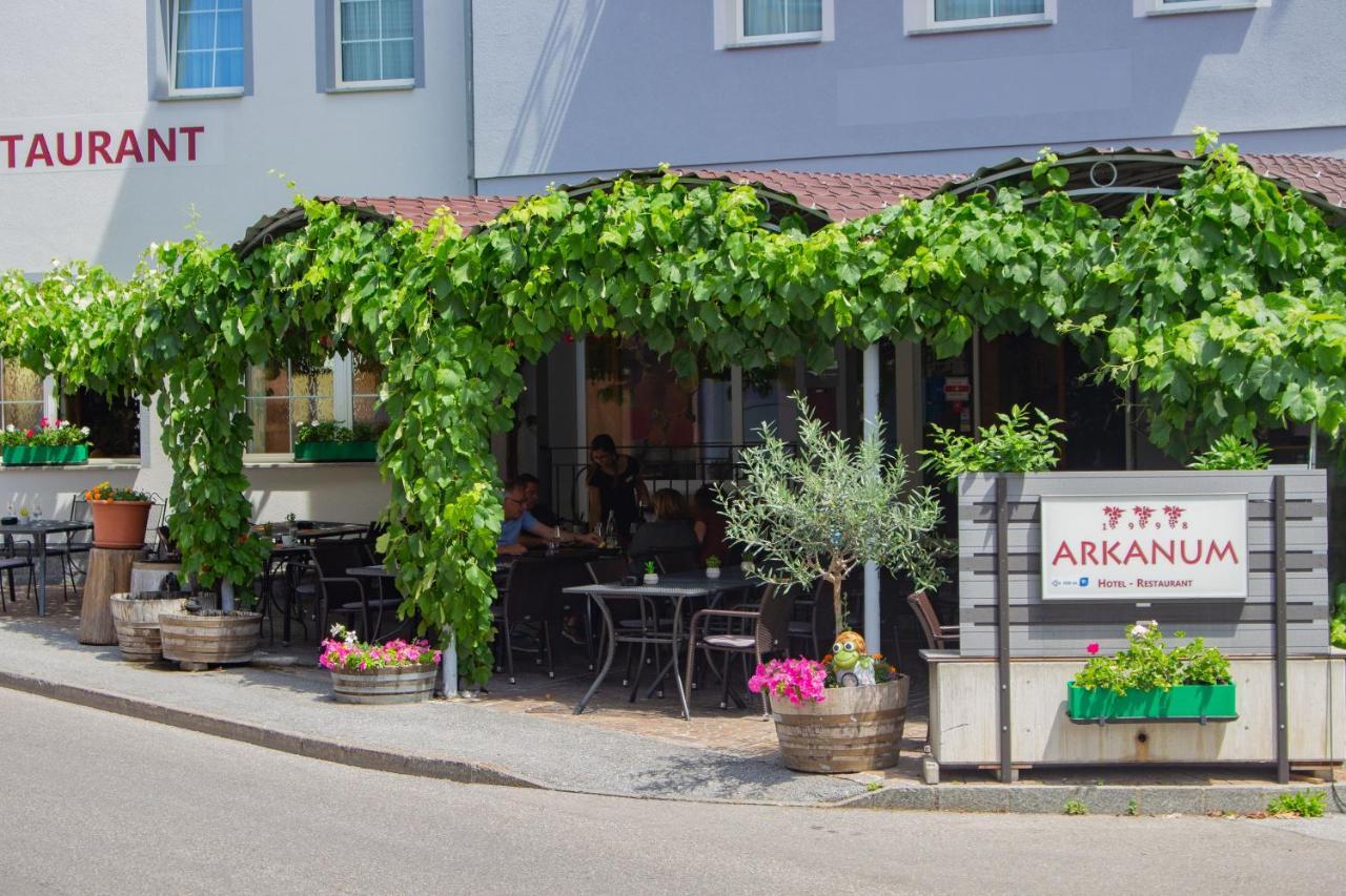 Hotel Arkanum Salgesch Exterior photo